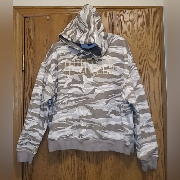 Puma Camo Camouflage Pullover Hoodie - Grey & White - EUC - Sz: XL - Picture 3 of 6